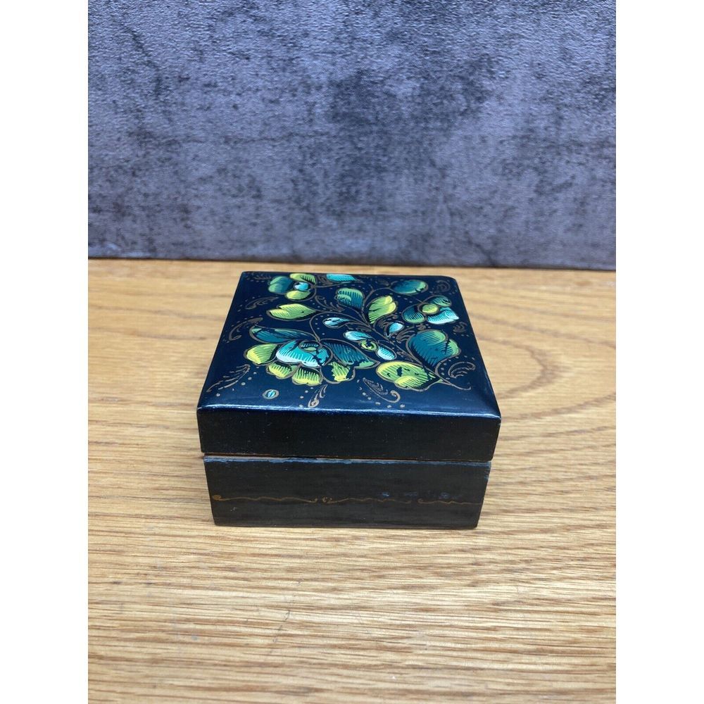 Wooden Trinket Jewelry Box w/ Hinged Lid Floral Design